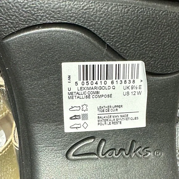 Clarks Women's Gold Sandals 12W - Picture 6 of 6